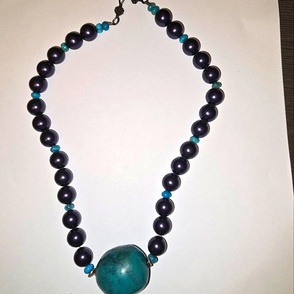 Turquoise and hematite Necklace - Picture 1 of 4